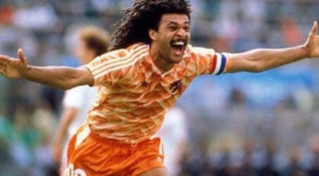 Ruud Gullit ‘Si Rambut Gimbal’ Bakal Latih PSSI?
