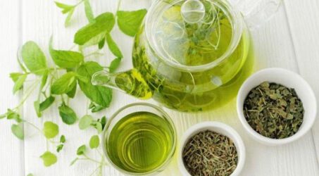 Rutin Minum Teh Hijau Kurangi Risiko Jantung dan Stroke 25 Persen