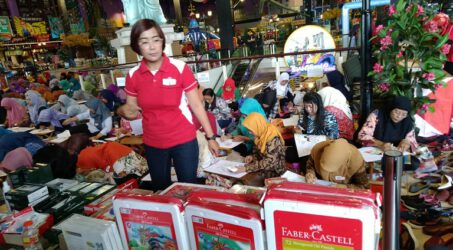 Faber-Castell Dukung Guru Asah Kreativitas