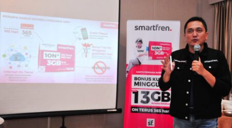Kerja dan Belajar di Rumah, Ini Solusi Asyik Pelanggan Smartfren