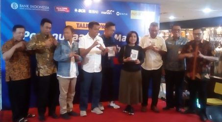 Bank Indonesia Blusukan di Pasar Atom Kenalkan QRIS