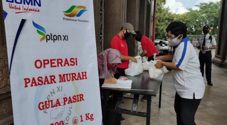 PTPN XI Gelar Pasar Murah Gula Rp 12.500 Per Kilogram