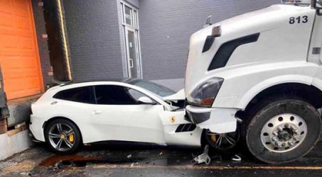 Dipecat, Sopir Truk Gilas Ferrari Lusso Rp 3,9 Miliar Milik Bos