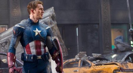 Captain America Hadiahkan Tamengnya Buat Bocah 6 Tahun, Selamatkan Adik Diserang Anjing