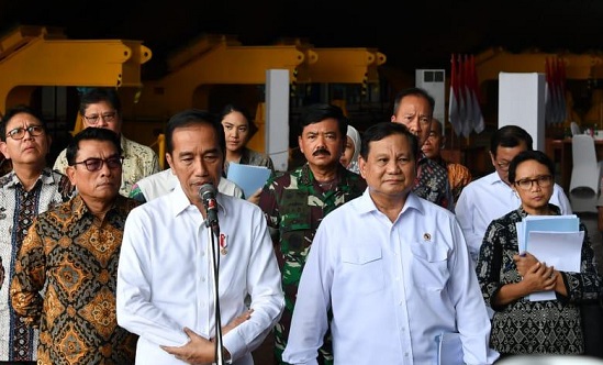 Jokowi Reshuffle Kabinet