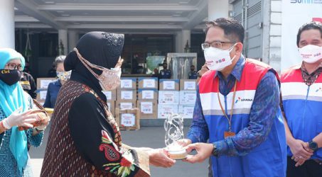 Pertamina Salurkan 19.600 Perlengkapan Kesehatan Buat Pemkot Surabaya