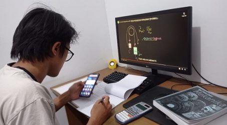 Hore, Bulan Depan Siswa Dapat Kuota Internet Gratis 35 GB, Guru 42 GB, Mahasiswa-Dosen 50 GB