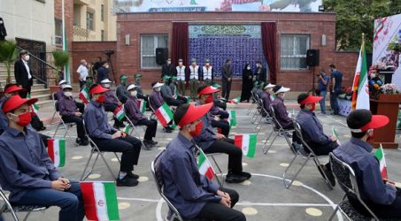 15 Juta Siswa Iran Kembali ke Sekolah, Presiden Dikritik Resmikan via Daring  