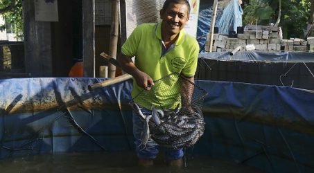 SIG Bantu Permodalan dan Pendampingan Budidaya Perikanan di Tuban