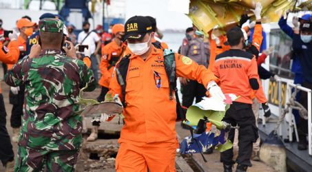 Kemenhub Pastikan SJ-182 Laik Mengudara, Sertifikat Kelaikudaraan Berlaku Sampai 17 Desember 2021