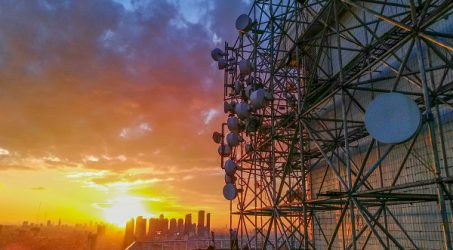 Trafik Data Indosat Ooredoo Saat Tahun Baru Naik 35% Trafik Harian