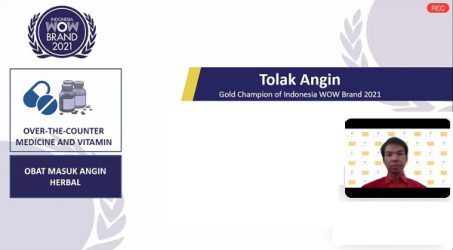 Tolak Angin dan Kuku Bima Energi Terima Indonesia Wow Brand Award 2021