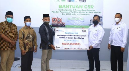 SIG Bantu Rp 225 Juta Pembangunan Ponpes Tahfidz Al-Quran Ibnu Mas’ud Mojokerto