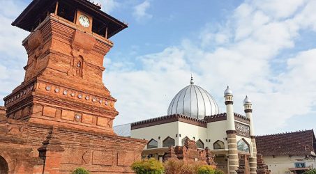 Kampanye THR Tiket.com Ajak Wisata Religi