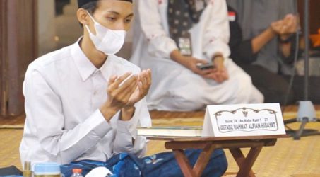 Hafidz Asal Jatim Jadi Imam Masjid Besar UEA, Harumkan Hafidz-Hafidzoh Indonesia
