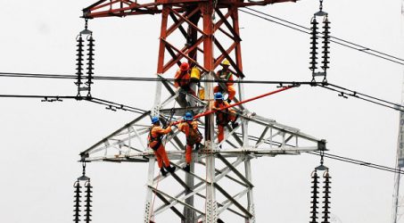 Laba Bersih PLN Naik 38,6%, Bukti Transformasi Tepat Jalur