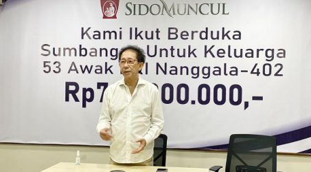 Sido Muncul Serahkan Bantuan Rp 720 Juta Buat Ahli Waris Awak KRI Nanggala-402