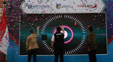 Bank Jatim Permudah Bayar Pajak dan Tiket Wisata Nontunai Kabupaten Kediri