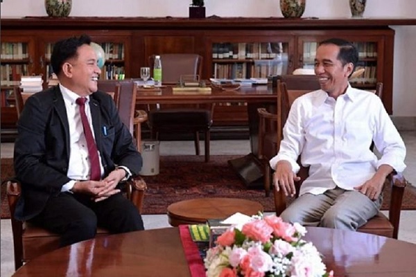 Yusril Ihza Mahendra dan Presiden Jokowi 