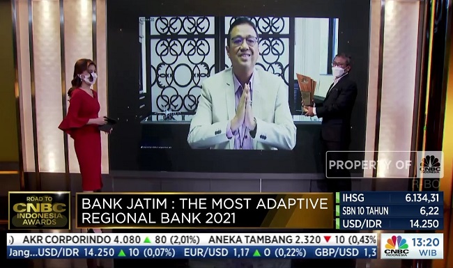 Bank Jatim penghargaan CNBC Awards 2021