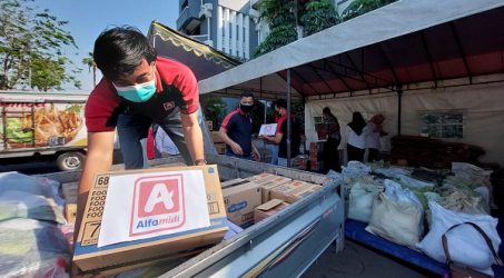 Donasi Konsumen Alfamidi Rp 6,91 Miliar Bantu Masyarakat Terdampak COVID-19