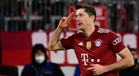 Rekor Lewandowski Kalahkan Messi dan Ronaldo