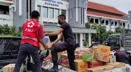 Bantu Penanganan Erupsi Gunung Semeru, Wali Kota Eri Cahyadi Kirim Kendaraan Berat dan Logistik