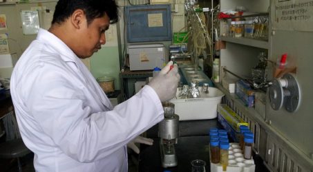 Profesor ITS Teliti Jamur Pelapuk Kayu untuk Limbah Industri