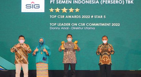 SIG Terima Dua Penghargaan di Ajang Top CSR Awards 2022
