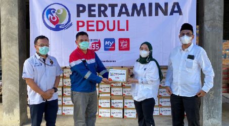 Pertamina Salurkan Bantuan Penanggulangan Covid-19 di Tuban dan Bojonegoro