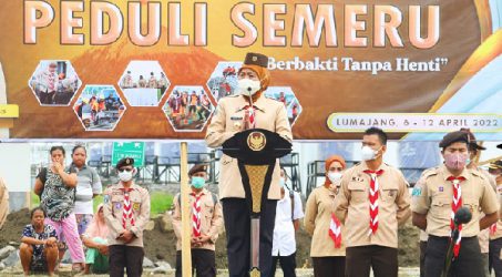 Gubernur Khofifah Target Pengungsi Semeru Bisa Tempati Huntara Sebelum Lebaran 2022