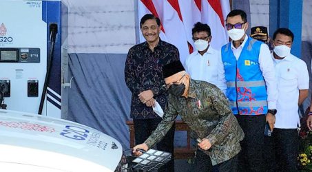 Wapres Ma’ruf Amin: Pengisian Mobil Listrik melalui PLN Mobile Hanya 15 Menit Selesai