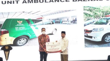 Bank Jatim Serahkan 1 Unit Ambulance kepada Baznas Provinsi Jawa Timur
