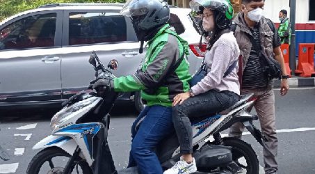 Gubernur Jatim Bebaskan Pajak Kendaraan Ojek Online dan Angkutan Umum Mikrolet hingga Desember 2022