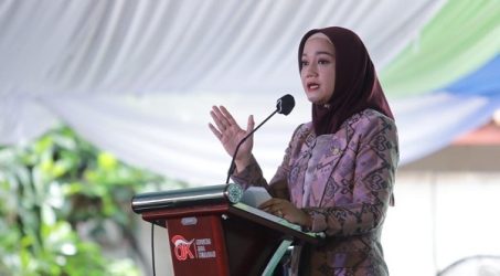 OJK Tingkatkan Literasi dan Inklusi Keuangan Para Santri