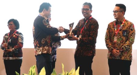 Hari Anti Korupsi Sedunia, Bank Jatim Raih Penghargaan LHKPN 2022