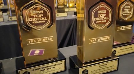 Sukses Bertransformasi Digital, Bank Jatim Raih Top Digital Awards 2022