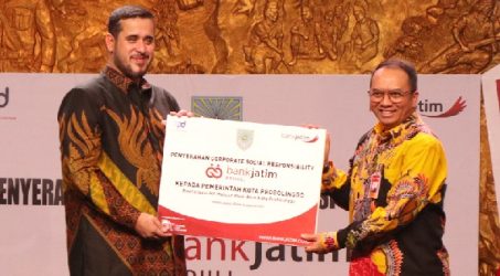 Bank Jatim Serahkan Bantuan CSR kepada Pemerintah Kota Probolinggo