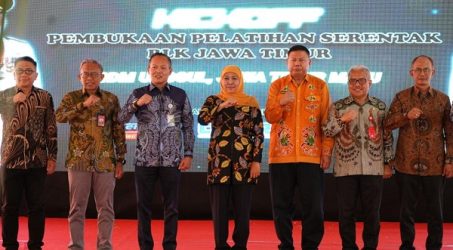 Ciptakan SDM Siap Kerja, Bank Jatim dan Disnakertrans Jatim Teken MoU Penyediaan Tenaga Magang