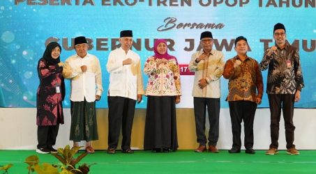 Kembangkan Ekonomi Syariah, Bank Jatim Launching Tabungan Santri