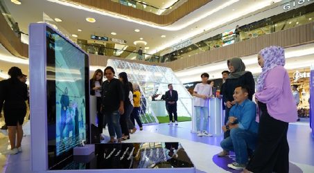 Pop-Up Store OPPO Find N2 Flip Hadir di Pakuwon Mall Surabaya, Berbagi Pengalaman  Fashionable & Stylish   