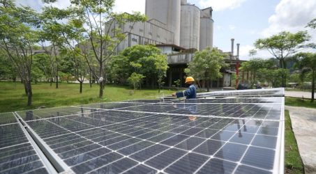 Curi Perhatian Dunia, Inisiatif Energi Hijau SIG di Semen Tonasa Diapresiasi di Ajang Energy Management Leadership 2023   