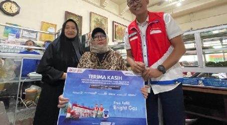 Sapa Konsumen di SPBU, Pertamina Patra Niaga Jatimbalinus Beri Promo Spesial di Hari Pelanggan Nasional   