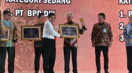 Bank Jatim Raih Penghargaan Kemendagri RI
