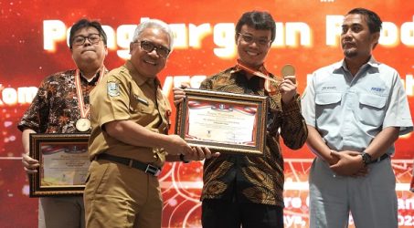 SIG Raih Tujuh Penghargaan dari Disnakertrans Jatim