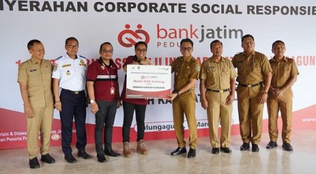Permudah Layanan Perizinan, Bank Jatim Beri Satu Mobil Layanan Keliling ke Pemkab Tulungagung