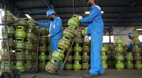 Jelang Idul Adha,  Pertamina Patra Niaga Gerojog Jatim Tambahan 1,7 Juta LPG 3 Kg