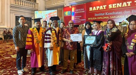 Dukung Pendidikan Berkualitas, BRI BO Rajawali Beri Penghargaan Wisudawan Berprestasi di IKBIS Surabaya