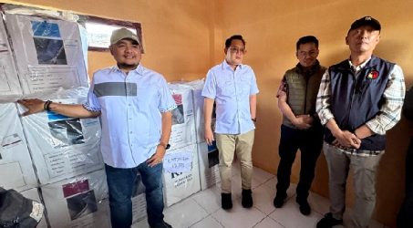 Pj. Gubernur Jatim Tinjau Kesiapan Logistik Jelang Pilkada Serentak