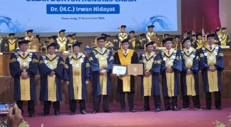Direktur Sido Muncul Irwan Hidayat Raih Gelar Doktor Honoris Causa Unnes